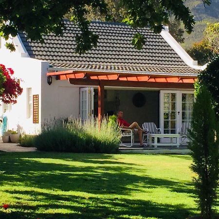 Acorn Cottage Херманус Экстерьер фото